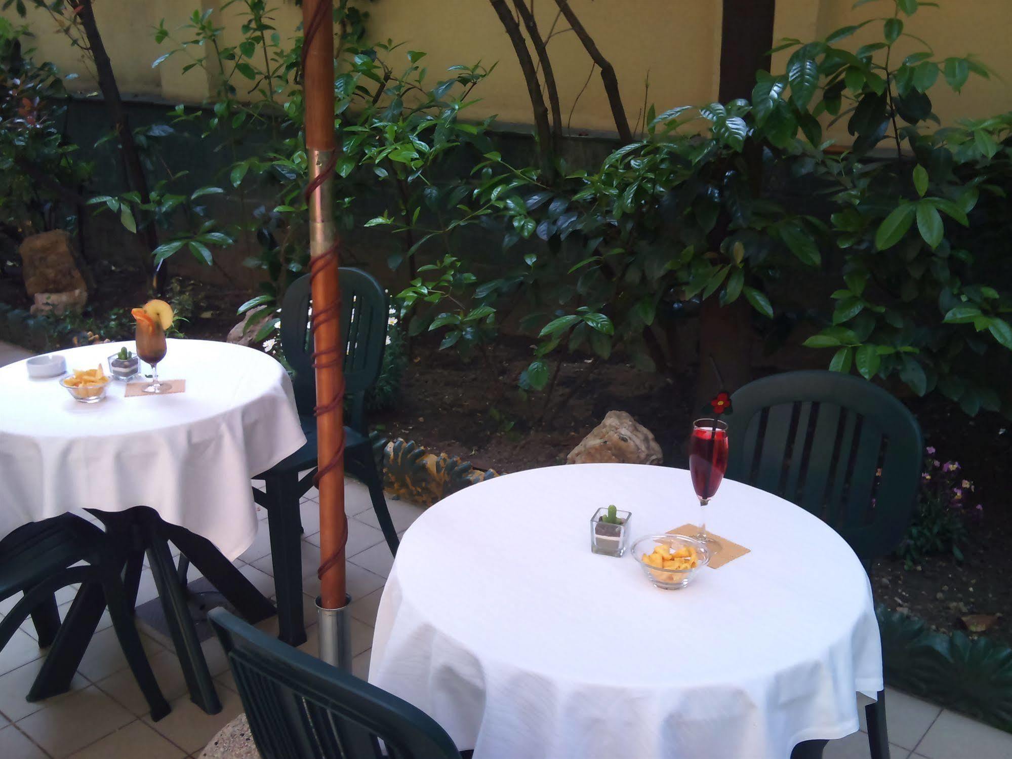 Imperial Hotel 3*